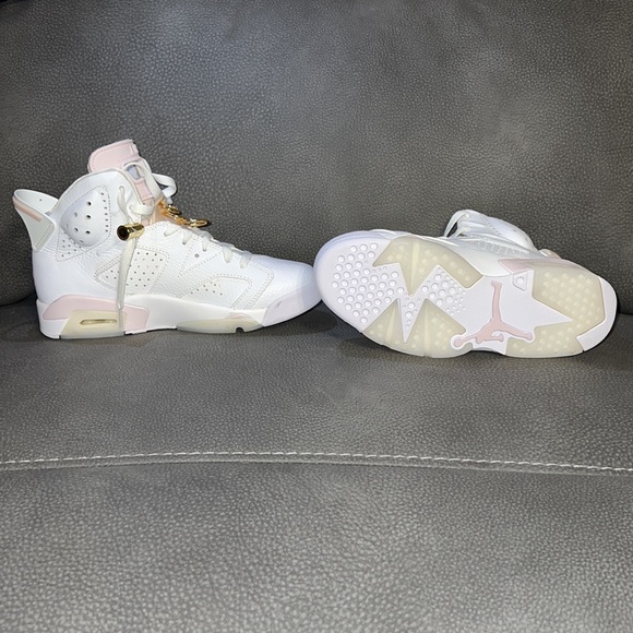 Air Jordan 6 Retro, Pink and White, Size 7 - Picture 3 of 4